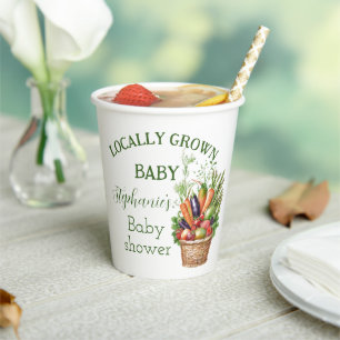 Auf dem Wochenmarkt frisch geerntete Babyparty Pappbecher