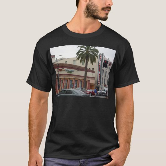 Auf den Straßen des Hollywood Boulevard T-Shirt (Vorderseite)