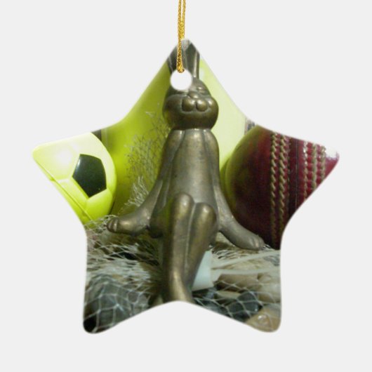 Auf der anderen Seite Pitch & Crease: Fußball-Cric Keramikornament (Vorne)