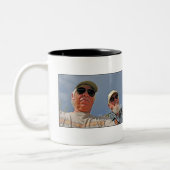 Auf der der Rand-Abdeckung der Wüste - Foto beider Zweifarbige Tasse (Links)