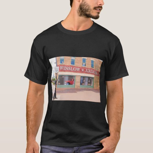 Auf Der Ecke Stehend T-Shirt (Vorderseite)