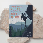 Auf der Kante | Kids Rock Climbing Geburtstagspart Einladung<br><div class="desc">Planen Sie mit diesen coolen Einladungen für abenteuerliche Kletterfreunde die Geburtstagsfeier Ihres Kindes! Design zeigt einen Bergsteiger auf einem Berg mit einem Wald unter,  mit "drehenden Felsen!" oben. Personalisieren Sie Ihre Party-Details in rustikalen modernen Schriften.</div>