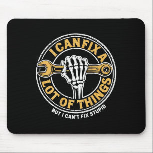 (auf der Rückseite) Ich kann viele Dinge repariere Mousepad