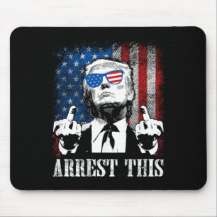 (auf der Rückseite) Verhaftung dieser Trump-Fahne Mousepad