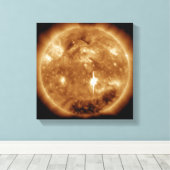 Auf der Sonne bricht eine massive Solarfackel der Leinwanddruck (Insitu (Holzboden))