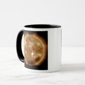 Auf der Sonne bricht eine massive Solarfackel der Tasse (Vorderseite Links)