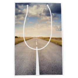 Auf der Straße Mittlere Geschenktüte