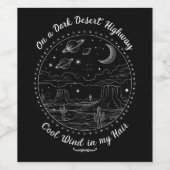 Auf einem dunklen Wüste Highway Travel Mountain Ca Weinetikett (Einzelnes Label)