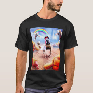Auf einem Kamel reiten mit Chicken Nuggets und Col T-Shirt
