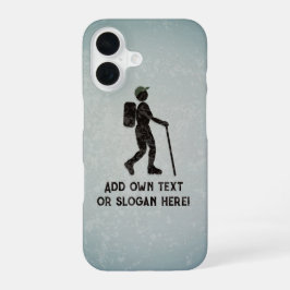 Auf einer Wanderung mit Rucksack und Stick - Ihr S iPhone 16 Hülle