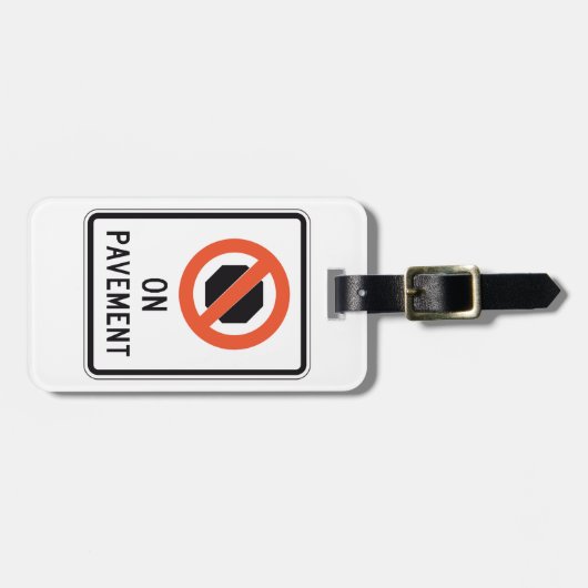 Auf Fahrbahnmarken Gepäckanhänger (Vorderseite horizontal)