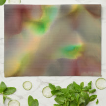 Auf grauen Farbtönen sehen Glas in Rot und Kalkgrü