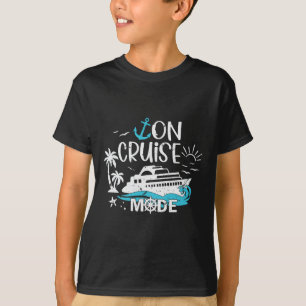 Auf Kreuzfahrtmodus Familienurlaub passend Fähre K T-Shirt