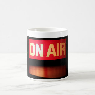 Auf Luft-Sendungs-Tasse Kaffeetasse