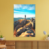 Auf majestätischen Herbstfelsen Leinwanddruck (Insitu (Wohnzimmer))