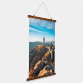 Auf majestätischen Herbstfelsen Wandteppich Mit Holzrahmen (Gewinkelt)