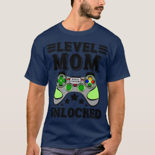 Auf Mama gehobenes ungesichertes Gaming T-Shirt