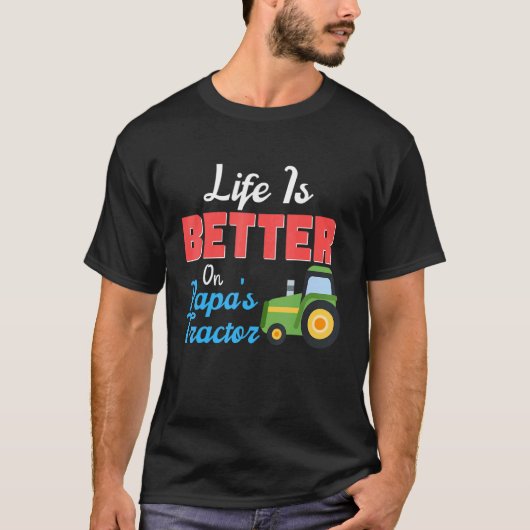 Auf Papas grüner Traktorfarm T-Shirt (Vorderseite)
