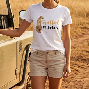Auf Safari entdeckt: Lustiges Wildlife-T-Shirt T-Shirt