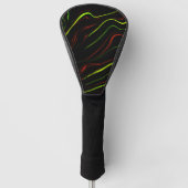 Auf schwarzem Fond zeigen sich die grünen und rote Golf Headcover (Vorderseite)