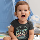 Auf Truckin'Retro 60er Personalisiert rosa behalte Baby Strampler