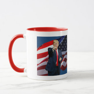 Auf Trumpin behalten Tasse