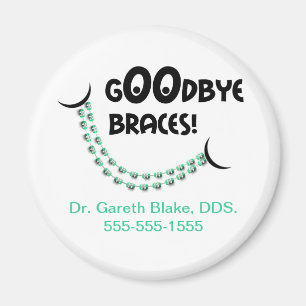 Auf Wiedersehen Klammer-grünes orthodontisches Magnet