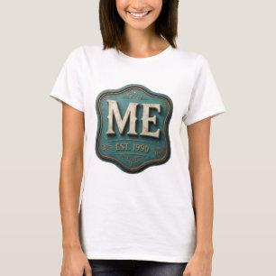 Auffallendes Gold ME EST 1990 3D-Text-Kunstwerk T-Shirt