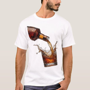 Auffallendes Silber WHISKY Wearable Art T-Shirt