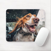 Aufgeregter Hund auf Rainy Car Ride Art Print Mousepad (Mit Mouse)