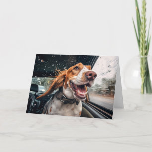 Aufgeregter Hund auf regnerischer Autofahrt Kunstp Karte
