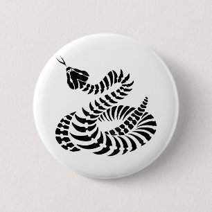 Aufgerollte Klapperschlangen-Knochen Button
