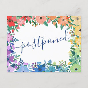 Aufgeschobene Hochzeit Regenbogen Blumen Ankündigungspostkarte