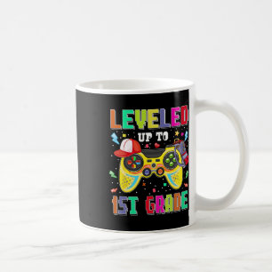 Aufgestiegen zum 1. Klasse Gamer Erster Tag Jungen Kaffeetasse