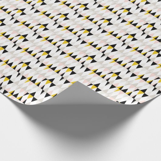Aufgeteiltes geometrisches Dreieck-Muster Geschenkpapier (Ecke)