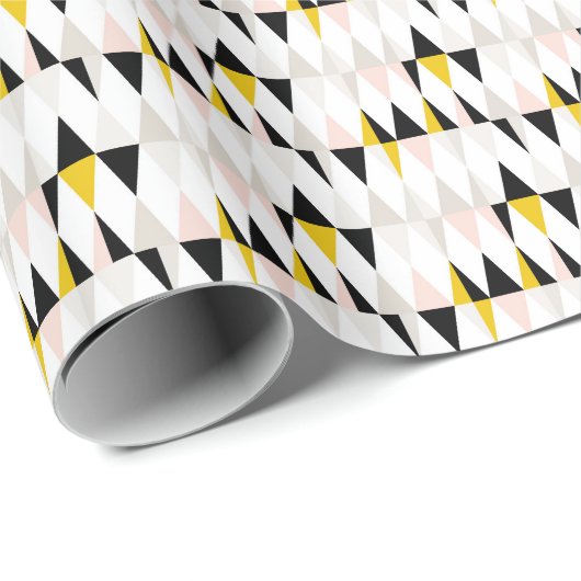 Aufgeteiltes geometrisches Dreieck-Muster Geschenkpapier (Rolleneckpunkt)
