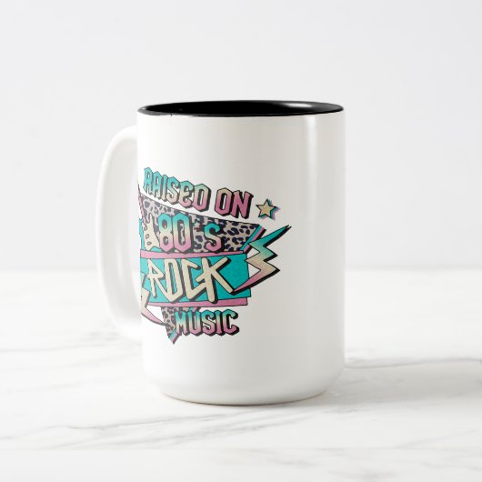 Aufgewachsen auf 80er Rock Music Zweifarbige Tasse (Vorderseite Links)