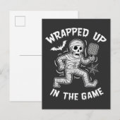 Aufgewühlt im Spiel Pickleball Halloween Ankündigungspostkarte (Vorne/Hinten)