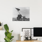 Aufheben der Flagge auf Iwo Jima durch Joe Rosenth Poster (Heimbüro)