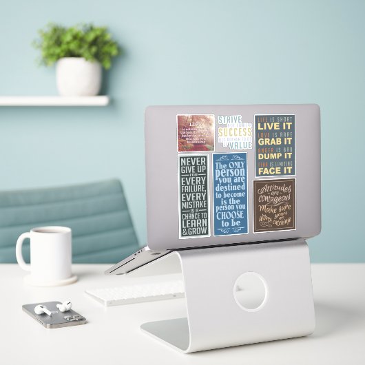 Aufkleber für motivierend Quotes (Laptop auf Schreibtisch)