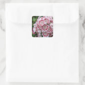 Aufkleber mit rosa und weißem Bergellaubel (Tasche)