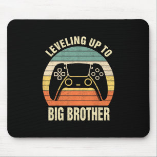 Aufleveln zu Big Brother 2025 Lustige Gamer-Jungs Mousepad