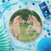 Aufrichtende Haflinger Pferdeniedliche Fohlen, Pappteller (Party)