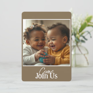 Aufruf zum Hinzufügen von Foto und Text Einladung