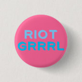 "Aufstand Grrrl" Knopf Button (Vorderseite)