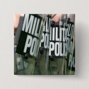 Aufstand-Kontrollenbildung Button