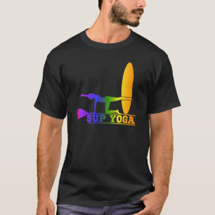 Aufstehen mit einer Yoga-Pose T-Shirt
