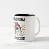 Aufstieg und schwinde Mutter Klucker! Zweifarbige Tasse (VorderseiteRechts)