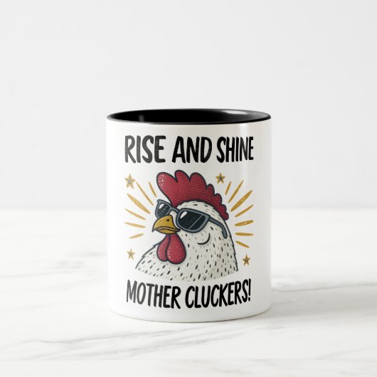 Aufstieg und schwinde Mutter Klucker! Zweifarbige Tasse (Mittel)