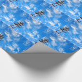 Aufwärts Ansicht über Powerlinien und elektrischen Geschenkpapier (Ecke)